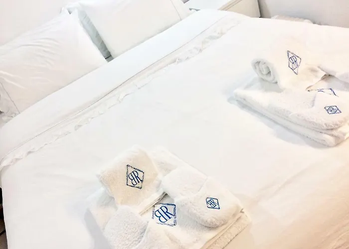 Boutique - Hidden Treasure Appartement